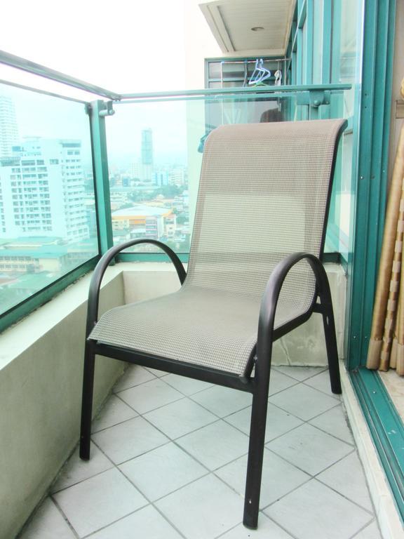 Baywatch Tower Hotel Manilla Buitenkant foto
